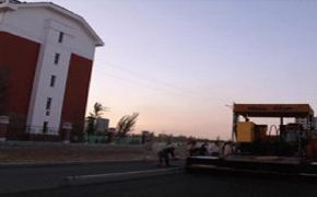 路橋四公司承建的達拉特旗樹林召鎮(zhèn)小區(qū)二路市政道路及配套管網(wǎng)工程